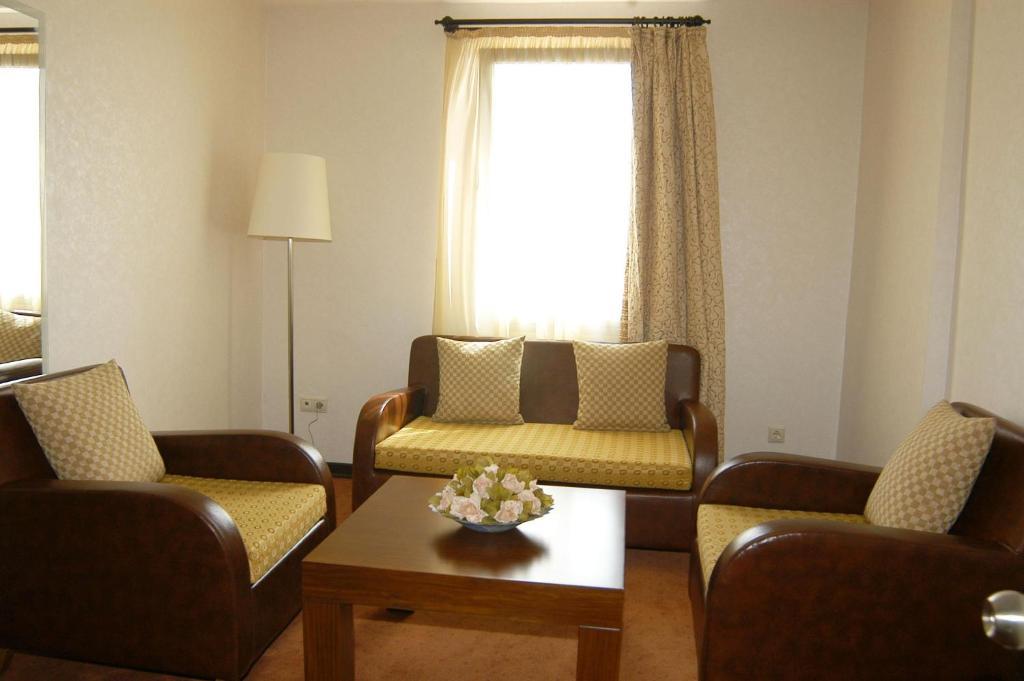 Palmcity Hotel Akhisar Zimmer foto